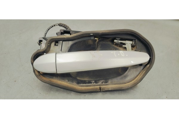 Recambio de maneta exterior trasera derecha para bmw x3 (e83) 2.0 d referencia OEM IAM 3330984  