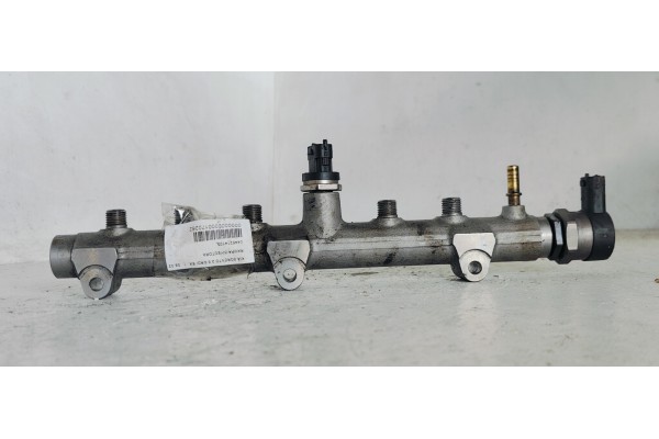 Recambio de rampa inyectora para kia sorento 2.5 crdi ex referencia OEM IAM 0445214103  