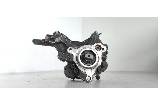 Recambio de bomba inyeccion para peugeot 407 2.0 16v hdi fap cat (rhr / dw10bted4) referencia OEM IAM 9424A000A  