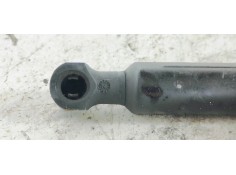 Recambio de amortiguadores capo para renault clio iv 1.2 referencia OEM IAM 654703934R  