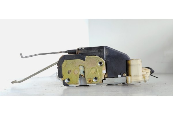 Recambio de cerradura puerta delantera derecha para lexus rx300 (mcu15) luxury referencia OEM IAM   