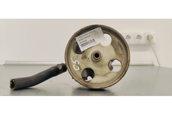 Recambio de bomba direccion para citroen c5 berlina 2.0 hdi referencia OEM IAM 9637000880  