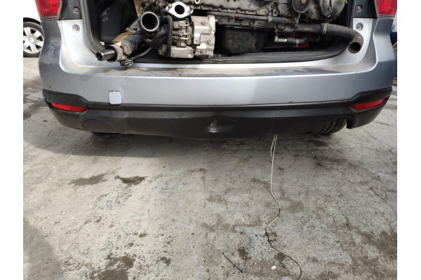 Recambio de paragolpes trasero para subaru forester 2.0 diesel cat referencia OEM IAM   