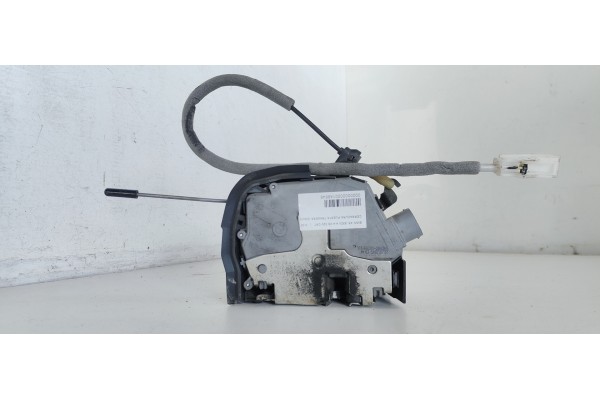 Recambio de cerradura puerta trasera izquierda para bmw x5 (e53) 4.4i automático referencia OEM IAM   