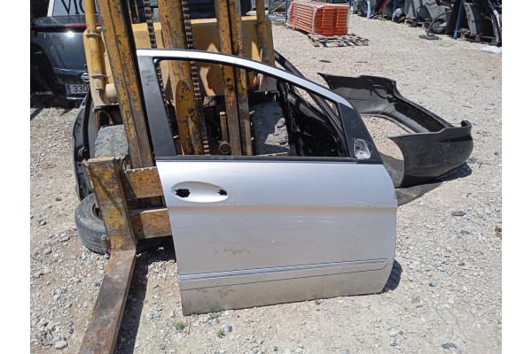 Recambio de puerta delantera derecha para mercedes-benz clase b (w245) 180 cdi (245.207) referencia OEM IAM   