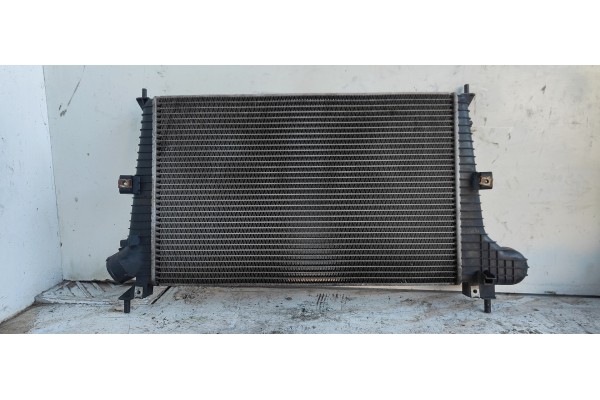 Recambio de intercooler para saab 9-5 berlina 2.3 aero turbo referencia OEM IAM 4576039  
