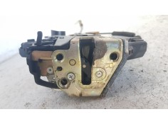 Recambio de cerradura puerta trasera derecha para toyota avensis wagon (t25) 2.2 d-4d executive referencia OEM IAM   