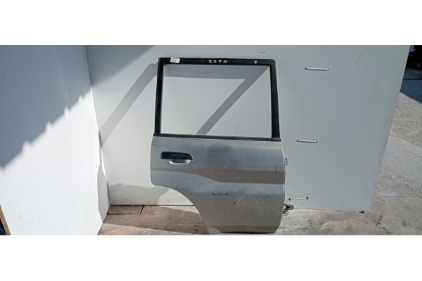 Recambio de puerta trasera derecha para mitsubishi montero (v20/v40) referencia OEM IAM   