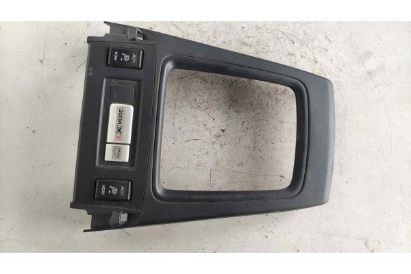 Recambio de guarnecidos palanca cambio para subaru forester 2.0 diesel cat referencia OEM IAM 92121SG420  