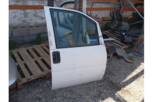 Recambio de puerta delantera derecha para citroen jumpy 2.0 hdi sx caja cerrada acristalada referencia OEM IAM   