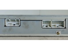 Recambio de sistema audio / radio cd para lexus rx300 (mcu15) luxury referencia OEM IAM 8610048040  