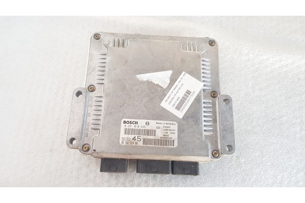 Recambio de centralita motor uce para peugeot 307 break / sw (s1) break xt referencia OEM IAM 0281010935  