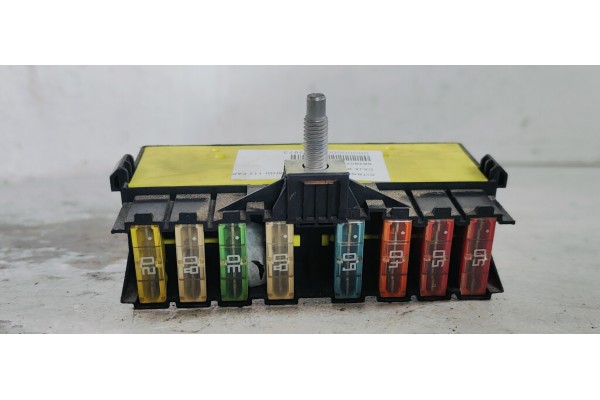 Recambio de caja reles / fusibles para citroen c4 picasso 1.6hdi 112 fap referencia OEM IAM 9636079380  