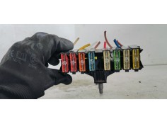 Recambio de caja reles / fusibles para citroen c4 picasso 1.6hdi 112 fap referencia OEM IAM 9636079380  