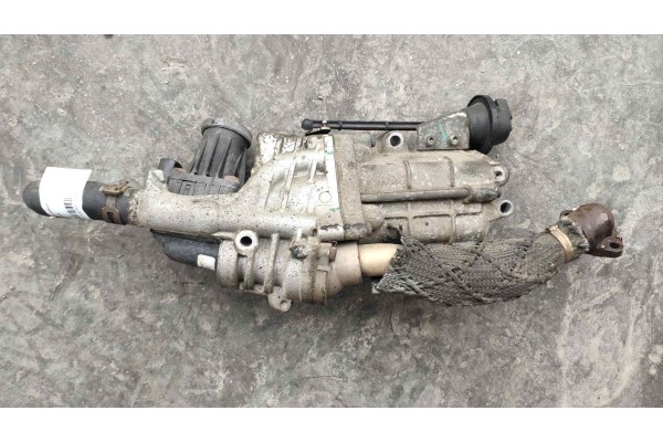 Recambio de valvula egr para land rover range rover (lm) 3.0 td6 referencia OEM IAM 701881040  