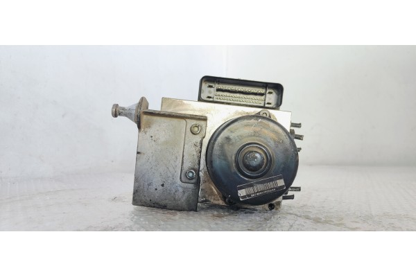 Recambio de abs para mercedes-benz clase c (w203) berlina 220 cdi (203.006) referencia OEM IAM A2095452932  