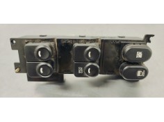 Recambio de mando elevalunas delantero derecho para hyundai i30 1.6 crdi 115 referencia OEM IAM 935702L910  