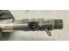 Recambio de inyector para kia carnival 2.9 crdi cat referencia OEM IAM 338004X400  