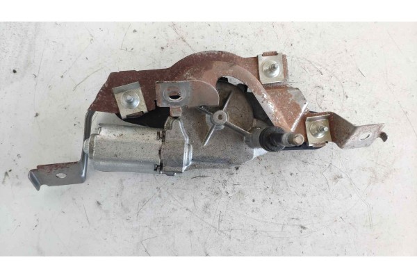 Recambio de motor limpia trasero para ford fiesta (cb1) ambiente referencia OEM IAM 8A6145154AB 0390201209 