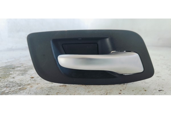 Recambio de maneta interior delantera derecha para lancia thema 3.0jtd 240 fap referencia OEM IAM 1TF56DX9AC  
