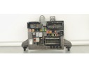 Recambio de caja reles / fusibles para opel insignia sports tourer 2.0 cdti referencia OEM IAM 13485565  
