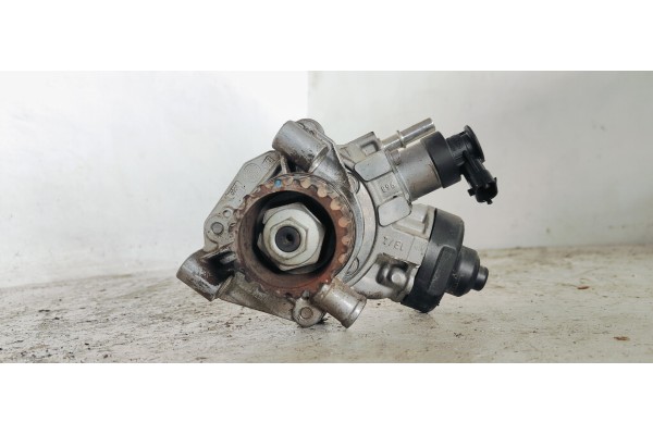 Recambio de bomba inyeccion para mercedes-benz citan (w415) combi break referencia OEM IAM 0445010704  