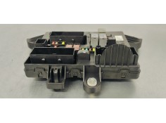 Recambio de caja reles / fusibles para opel insignia sports tourer 2.0 cdti referencia OEM IAM 13485565  