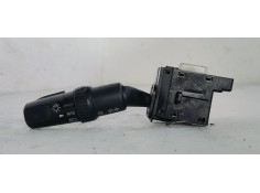 Recambio de mando luces para mazda 3 berlina (bk) 2.0mzcd 143 fap referencia OEM IAM 17D682  