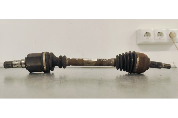 Recambio de transmision delantera izquierda para renault scenic ii emotion referencia OEM IAM 8200198016  