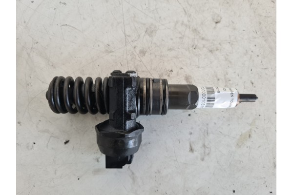 Recambio de inyector para volkswagen touareg (7la) 5.0 v10 tdi dpf referencia OEM IAM 07Z130073S 0414720305 