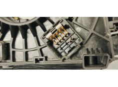 Recambio de mando multifuncion para renault scenic ii 1.5dci 105 referencia OEM IAM 8200807995  