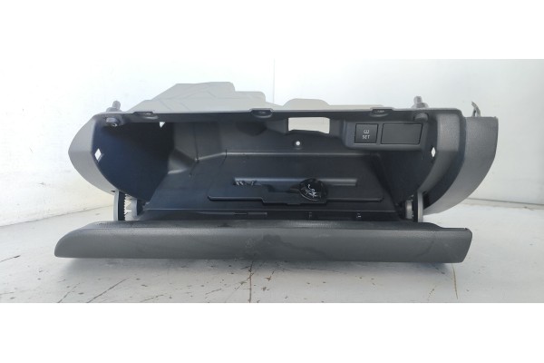 Recambio de guantera para volkswagen polo (6r1) advance referencia OEM IAM   