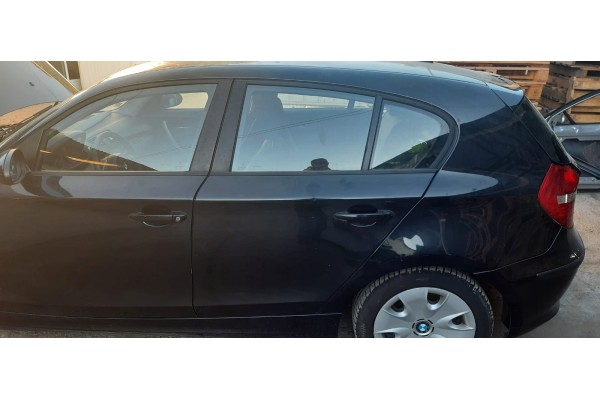 Recambio de puerta trasera izquierda para bmw serie 1 berlina (e81/e87) 120d referencia OEM IAM   
