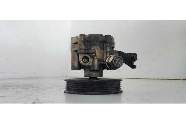 Recambio de bomba direccion para kia sorento 2.5 crdi ex referencia OEM IAM   