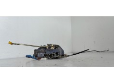 Recambio de cerradura puerta delantera derecha para kia carnival ii 2.9 crdi lx referencia OEM IAM   