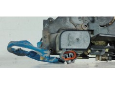 Recambio de cerradura puerta delantera derecha para kia carnival ii 2.9 crdi lx referencia OEM IAM   