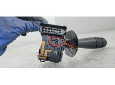 Recambio de mando luces para renault espace iv (jk0) 2.0dci 130 referencia OEM IAM 8200002461  