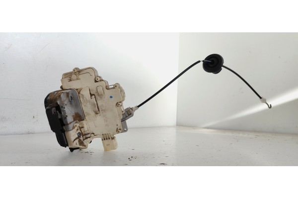 Recambio de cerradura puerta delantera derecha para audi a4 avant (8e) 2.0 tdi referencia OEM IAM 8E1837016AA  
