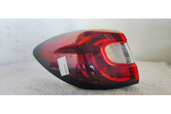 Recambio de piloto trasero izquierdo para renault captur 1.2 i turbo 118 referencia OEM IAM   