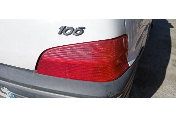 Recambio de piloto trasero derecho para peugeot 106 (s1) 1.1 referencia OEM IAM   