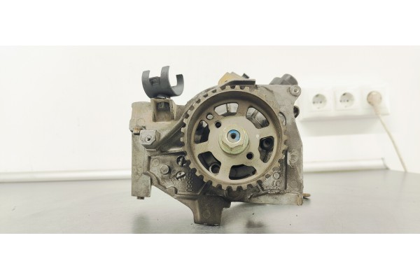 Recambio de bomba inyeccion para citroen c4 berlina lx referencia OEM IAM 0445010102  
