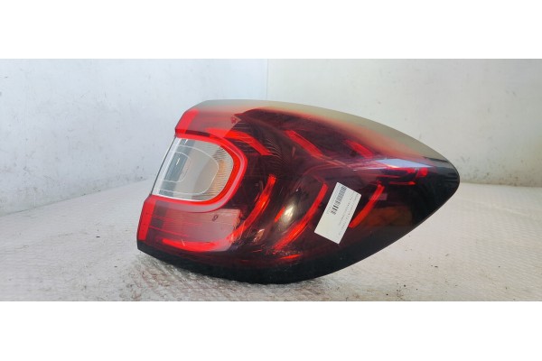 Recambio de piloto trasero derecho para renault captur 1.2 i turbo 118 referencia OEM IAM   