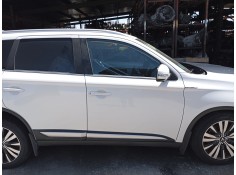 Recambio de puerta delantera derecha para mitsubishi outlander (gf0) kaiteki 4wd referencia OEM IAM   
