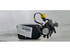 Recambio de enganche cinturon trasero izquierdo para mercedes-benz clase c (w205) lim. c 220 d 4matic (205.005) referencia OEM I