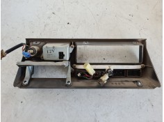 Recambio de moldura para toyota land cruiser 70 referencia OEM IAM 45773903 5541290K03A1 