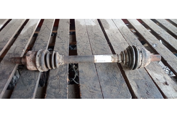 Recambio de transmision delantera izquierda para ford focus berlina (cap) 1.6 16v cat referencia OEM IAM 3M513B437BAF  