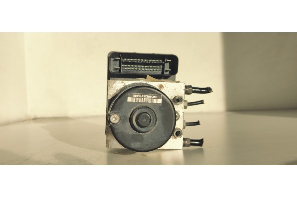 Recambio de abs para ford focus berlina (cap) 1.6 tdci cat referencia OEM IAM 10096001273  