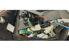 Recambio de piloto trasero derecho para bmw serie 3 berlina (e46) referencia OEM IAM   