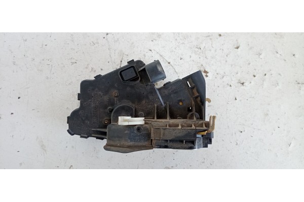 Recambio de cerradura puerta delantera derecha para bmw serie 3 berlina (e46) 320d referencia OEM IAM 244BTR  