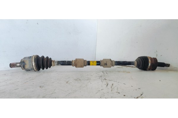 Recambio de transmision delantera derecha para hyundai i40 style referencia OEM IAM 495013Z270  